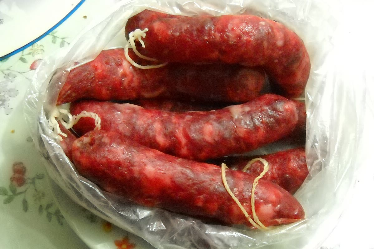 Kitchen-hung sausage, Lạp sườn gác bếp