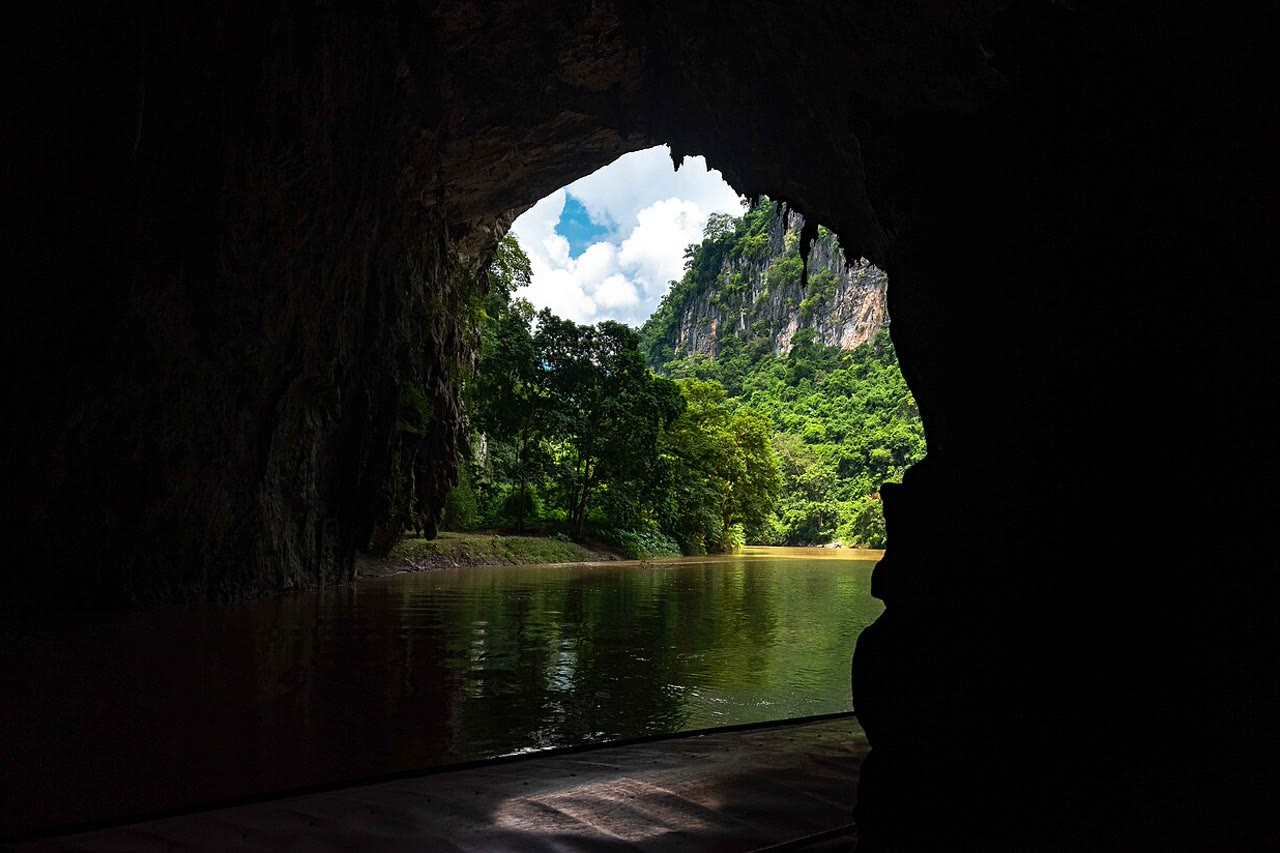 Puong Cave