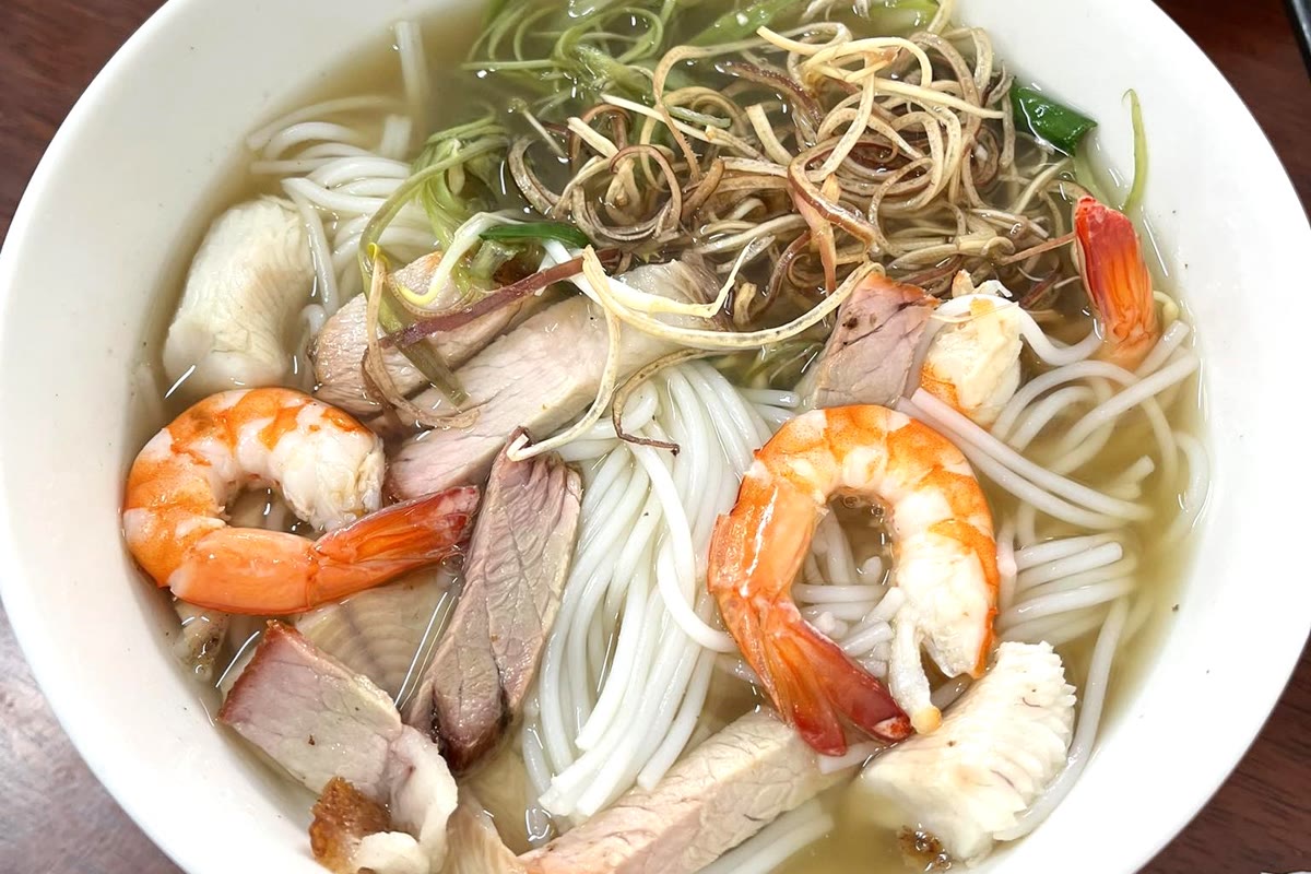 Bun nuoc leo, Bún nước lèo
