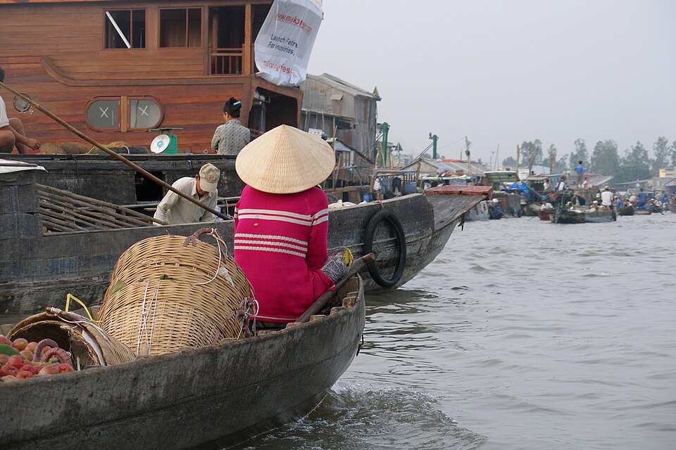 Cai Rang floating market