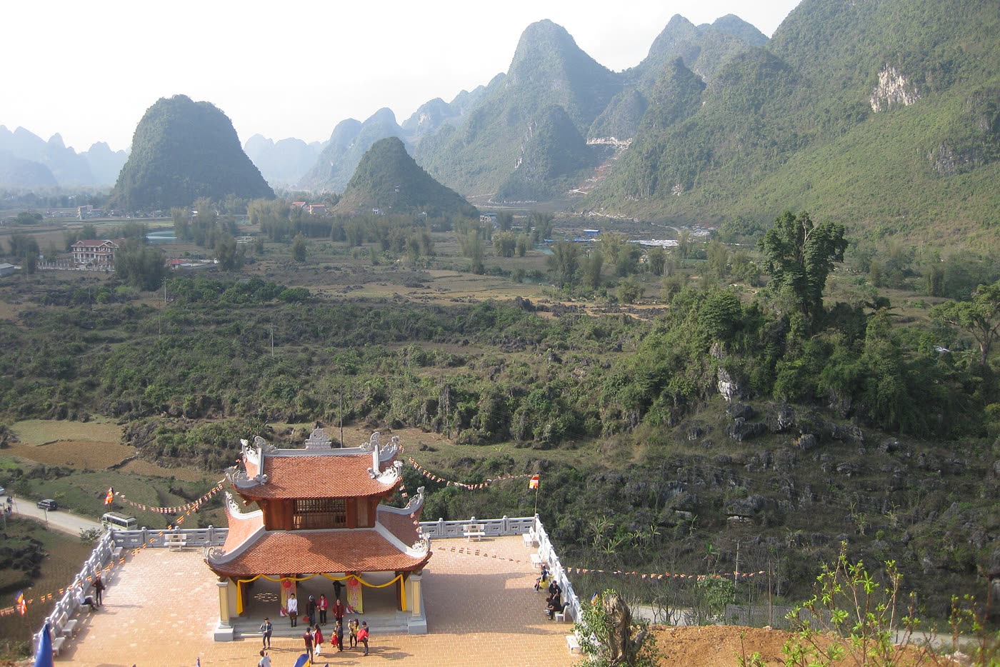 Truc Lam Ban Gioc Pagoda