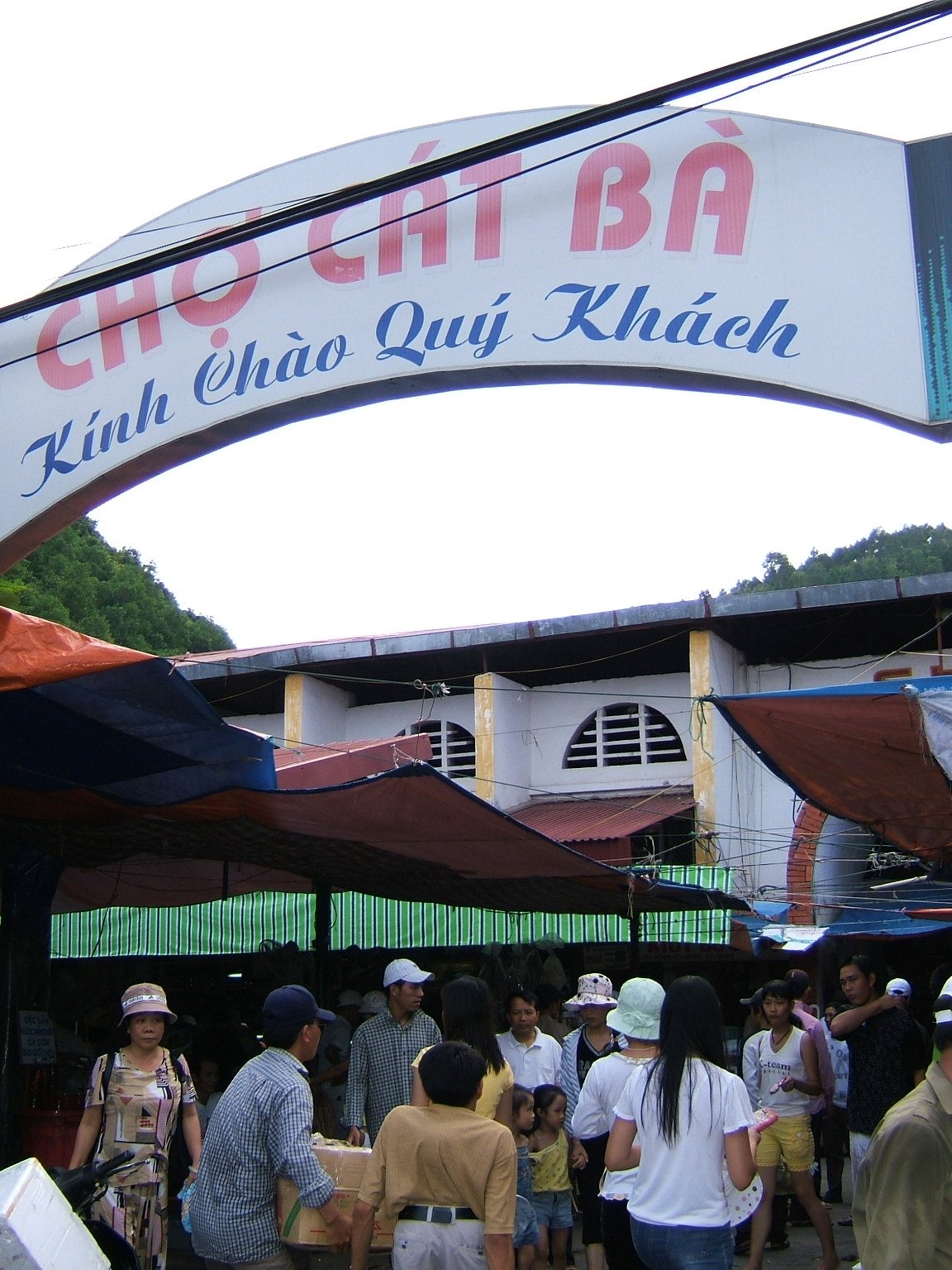 Chợ Cát Bà
