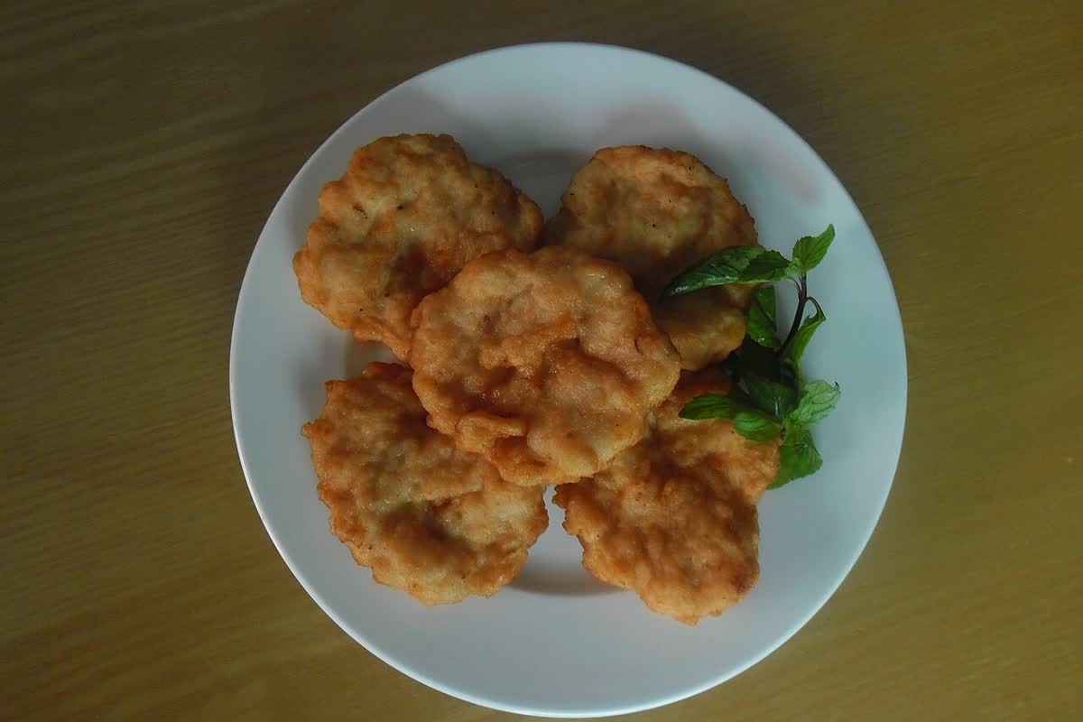 Ha Long squid cake
