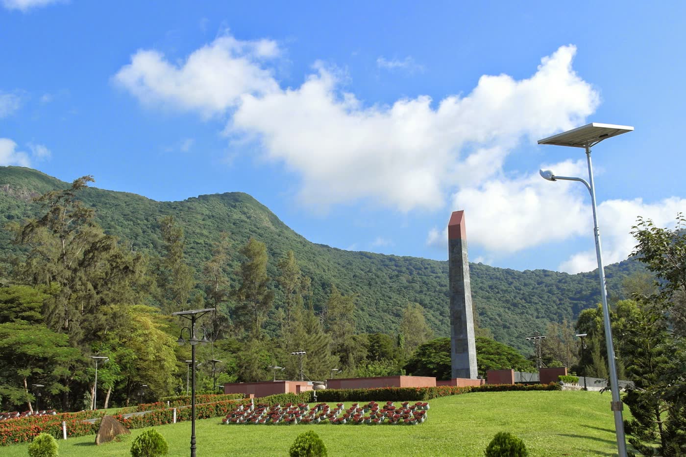 Hang Duong cemetery