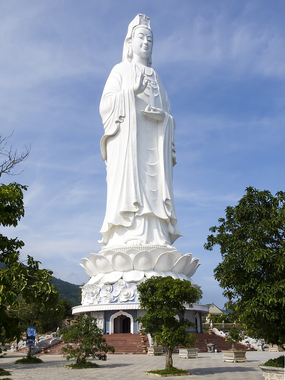 Linh Ung Pagoda, Son Tra