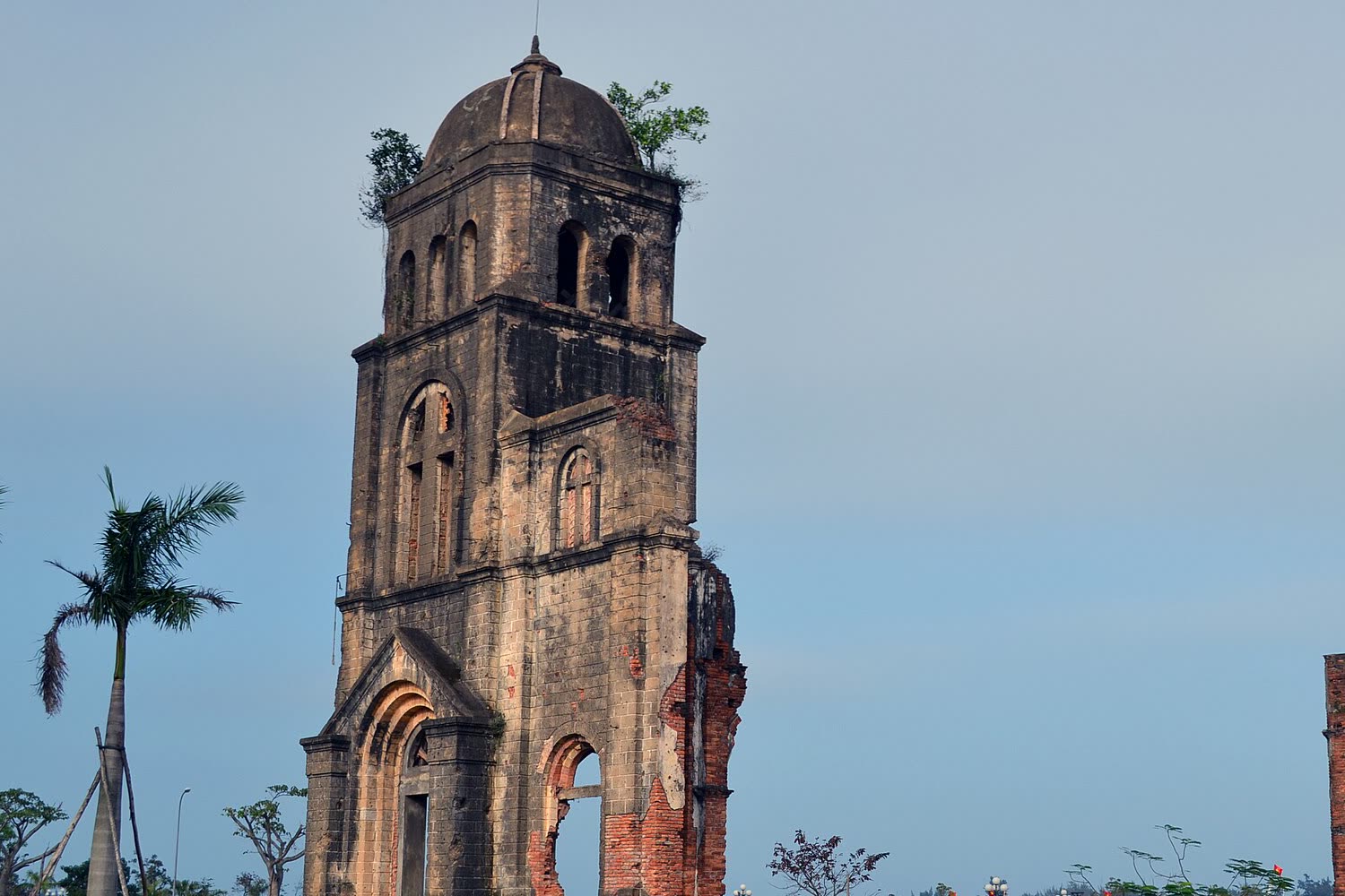 Tam Toa bell tower