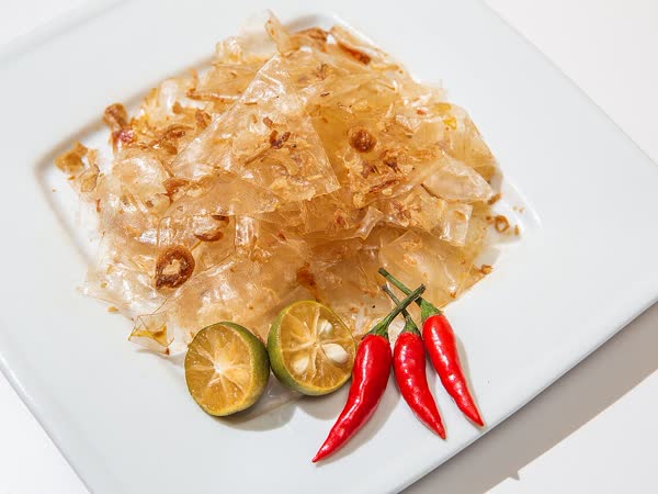 Pork-tendon herbal stew, Gân heo tiềm