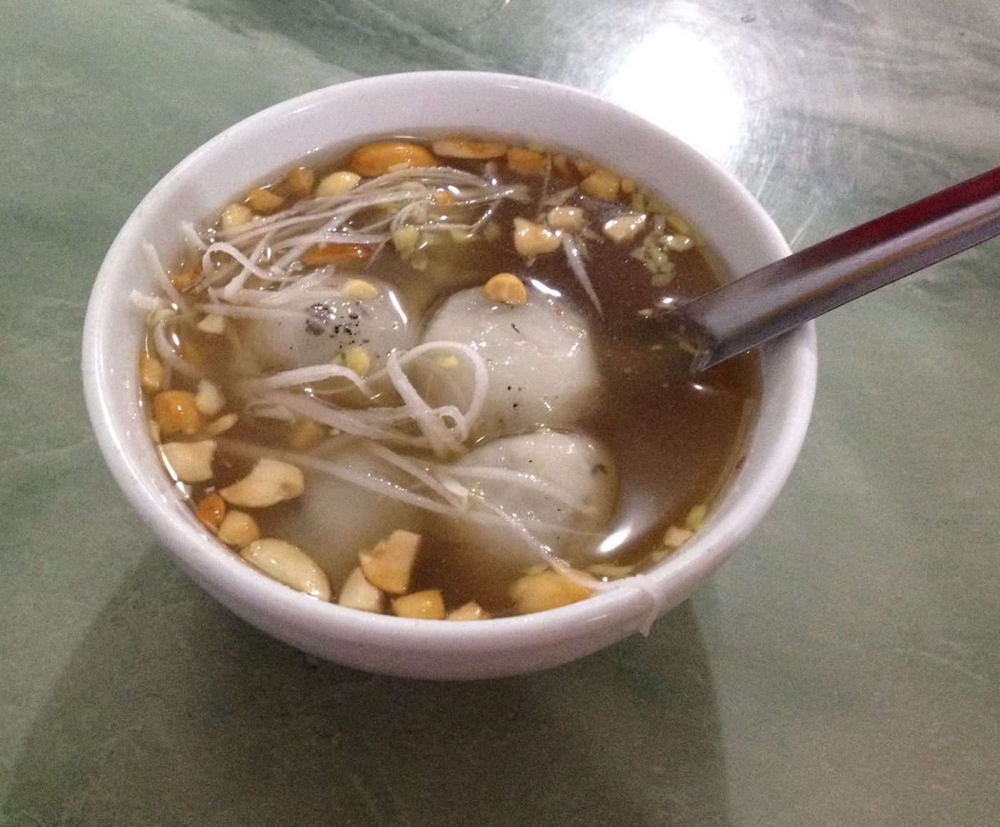 Sui din, Sủi dìn