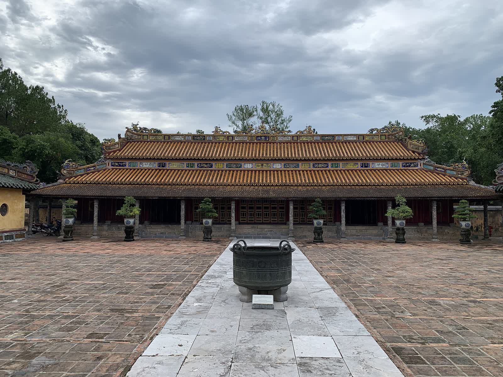 Tomb of Dong Khanh