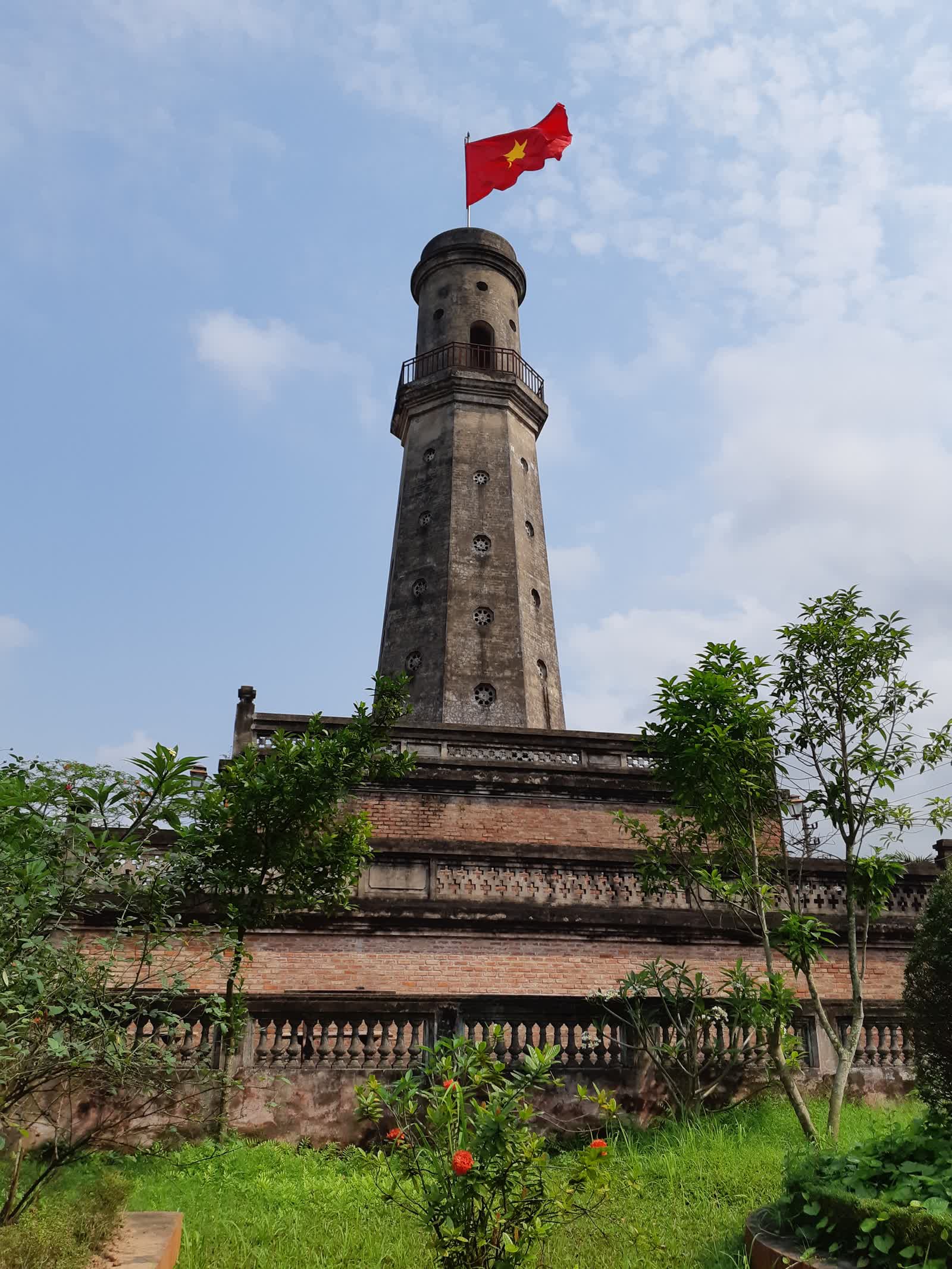 Flag tower