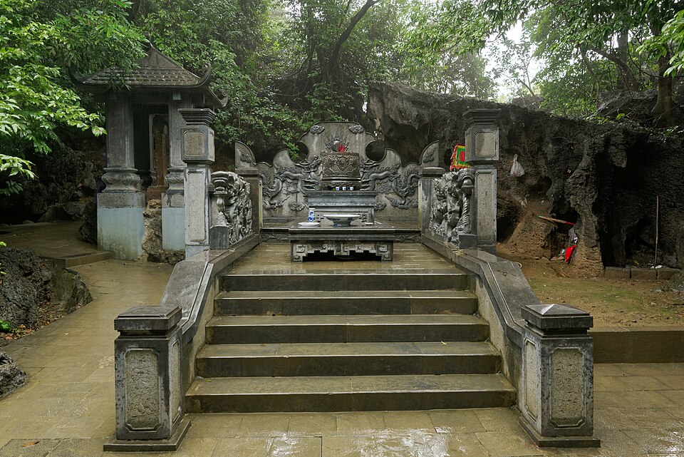 Hoa Lu