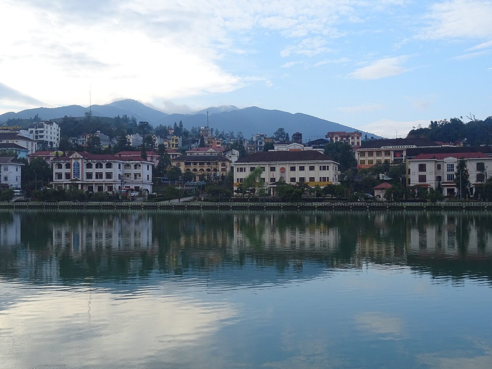 Sa Pa Lake, the town front, and the ridge