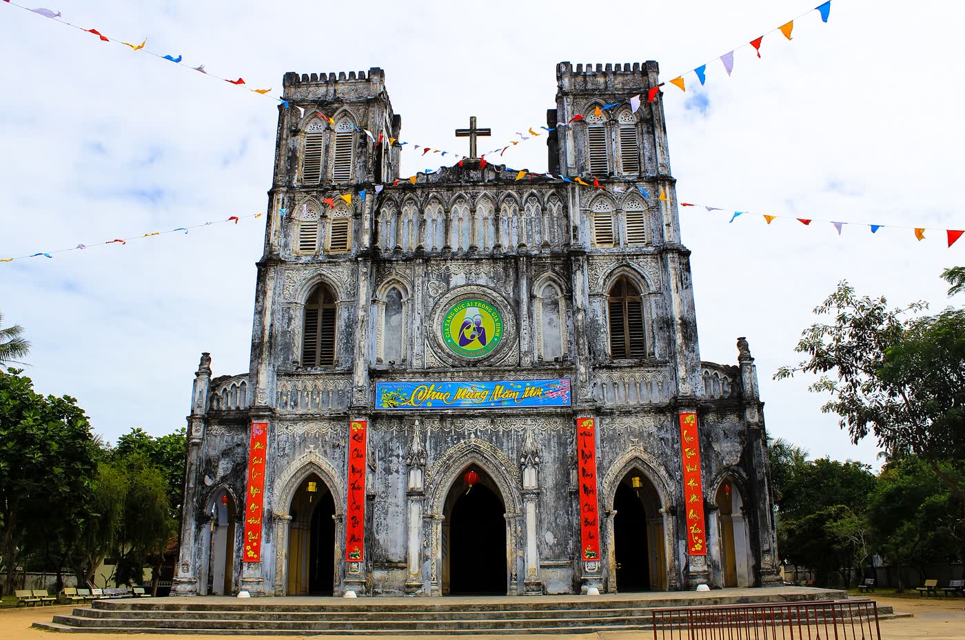 Mang Lang church